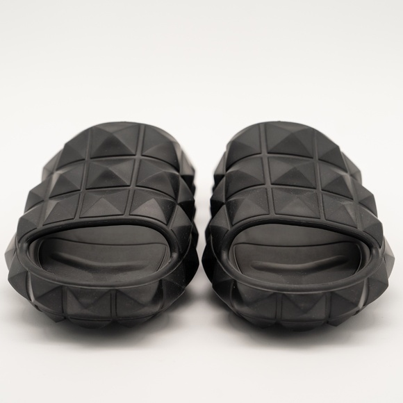 size 42 eu 9 us Valentino Garavani Roman Stud Turtle Black Rubber Slide Sandals main image 6